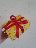 Peanuts Snoopy Gift Wrap Yellow